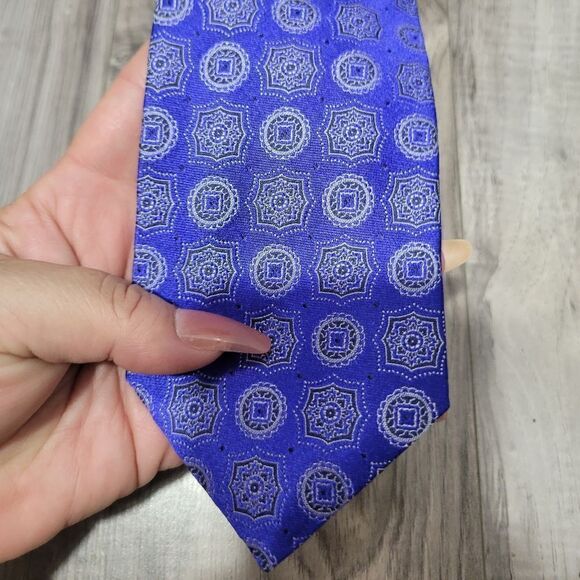 Paul fredrick necktie - Picture 5 of 7